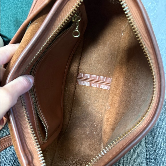 Vintage Patricia Coach crossbody bag - Picture 9 of 14